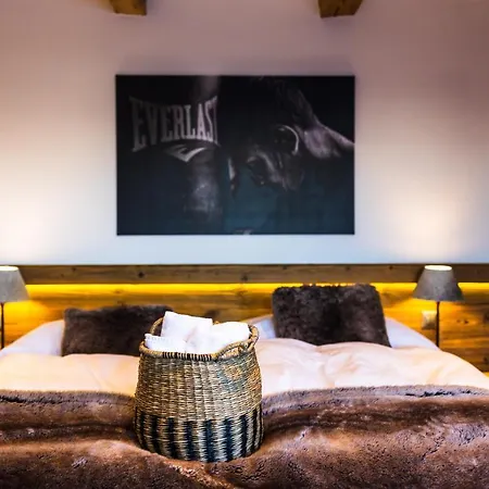 Luxury Alps Chalet Yolo Outdoor Pool Chalet *