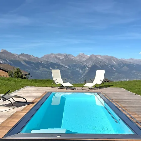 Chalet Luxury Alps Chalet Yolo Outdoor Pool
